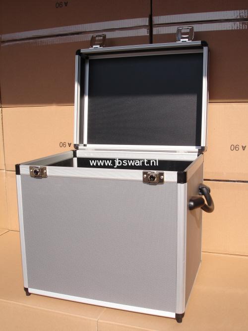 Afbeelding bij: JB Swart- Aluminium lp koffer. - JB Swart- Aluminium lp koffer.- de 